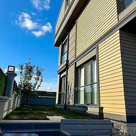 Cozy In Silivri 4*